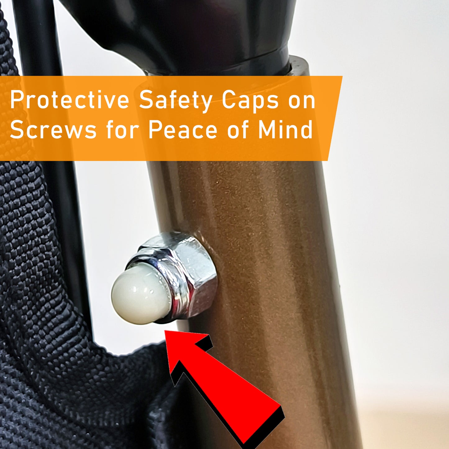 ViN-DY879 | Self Propelled Wheelchair - Flip-Up Armrest - Retractable Footrest - Anti Tipper