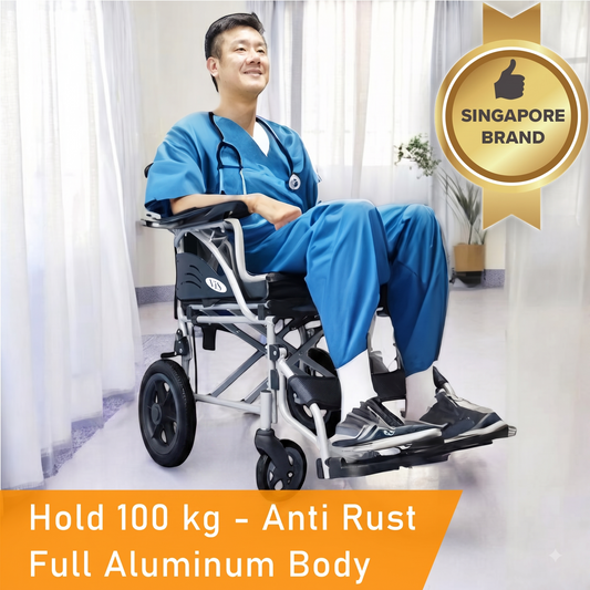 Lightweight Wheelchair 10kg with Compact Retractable Footrest [Pushchair] Anti-Tipper
